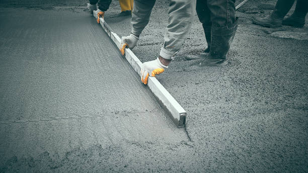 Best Concrete Sealing and Maintenance in Elsmere, DE